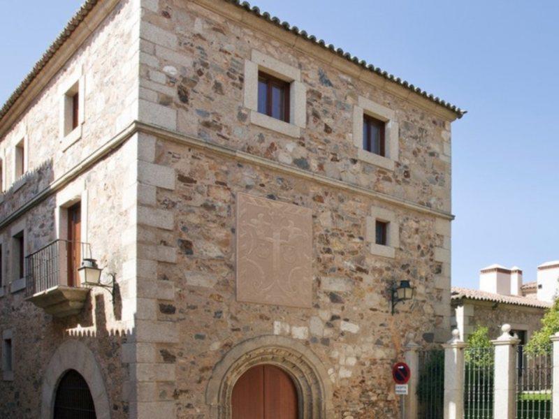 Parador De Caceres Luaran gambar