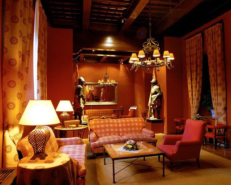 Parador De Caceres Luaran gambar